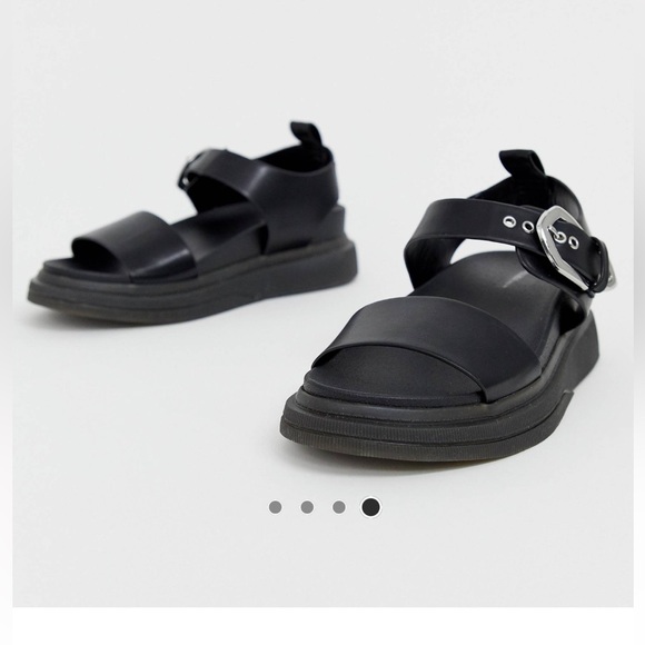 Pull & Bear Platform Sandals Black with Silver Hardware / Size 6 - Picture 9 of 15